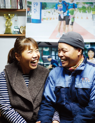 시각장애인 김미순-김효근 부부 마라토너